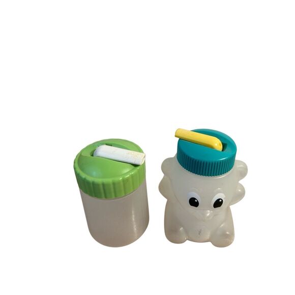 Rubbermaid sippy cups bear shaped/ round ( no straw) - Picture 1 of 4